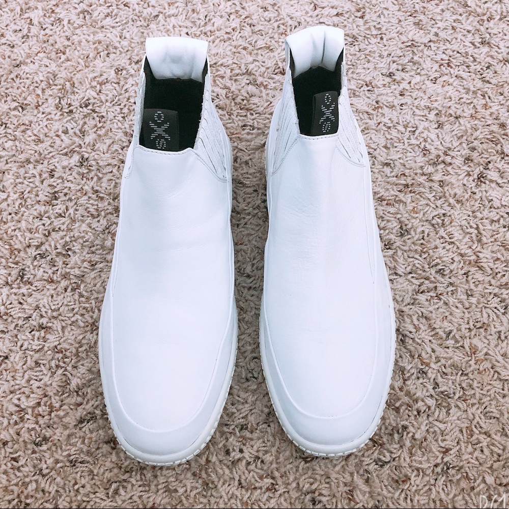 O.X.S. Woobie High Top Leather Sneakers in White, Size 11, New in Box - Picture 4 of 12